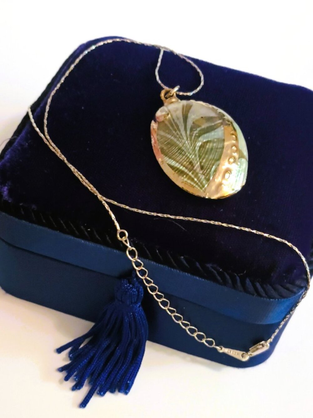 Gold & Silver Leafed Shell Necklace & Pendant 19"Vtg Women's Nautical  Jewelry